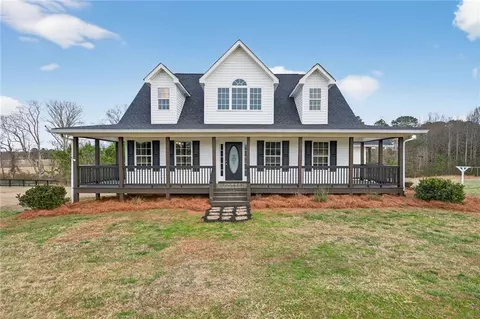 Exterior - 179 Kelley Loop, Buchanan, GA 30113 photo 2 of 9