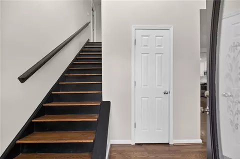 Entry Way - 179 Kelley Loop, Buchanan, GA 30113 photo 1 of 6
