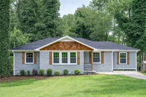 2130 Seavey Dr, Decatur, GA 30032