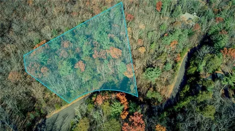 5566 Red Fox Ln, Jasper, GA 30143