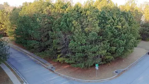 5185 Marie Trce, South Fulton, GA 30349