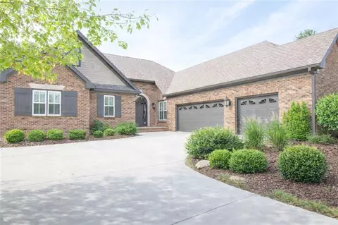 2700 Talley Ln, Buford, GA 30519