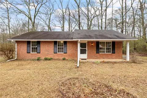 924 Polk Rd, Moreland, GA 30259
