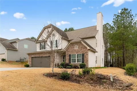 Exterior - 353 Daffodil Dr, Temple, GA 30179 photo 2 of 5