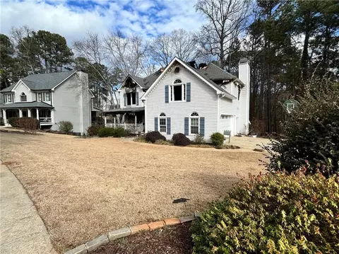 6008 Fairlong Cir NW, Acworth, GA 30101