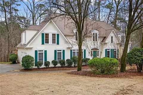 250 Tynebrae Pl, Roswell, GA 30075