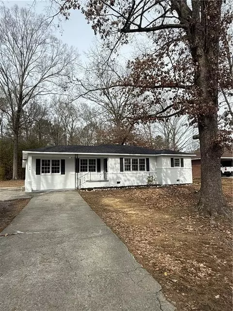 108 Rips Rd, Calhoun, GA 30701