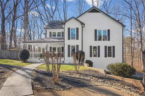 Exterior - 2017 Parsons Ridge Cir, Duluth, GA 30097 photo 10 of 11