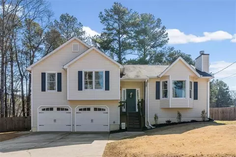622 Holland Rd, Dallas, GA 30157