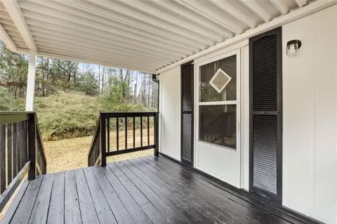 Exterior - 234 Peoples Rd, Jackson, GA 30233 photo 6 of 7