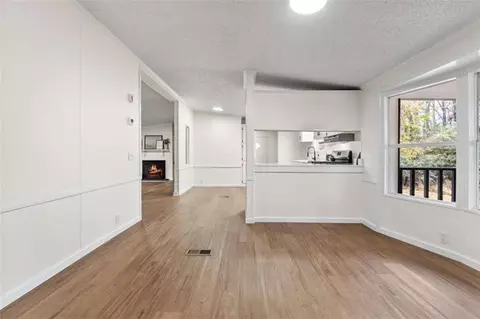 Living - 234 Peoples Rd, Jackson, GA 30233 photo 4 of 7
