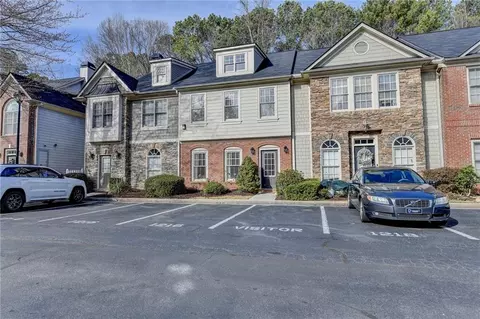 1216 Harris Commons Pl, Roswell, GA 30076