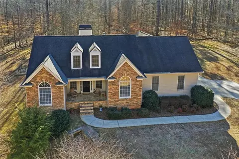 250 Randall Creek Dr, Canton, GA 30115