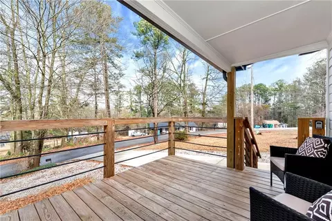 321 Pine Ave, Commerce, GA 30529 photo 5