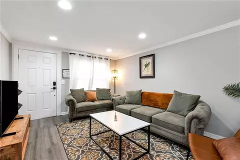 321 Pine Ave, Commerce, GA 30529 photo 9