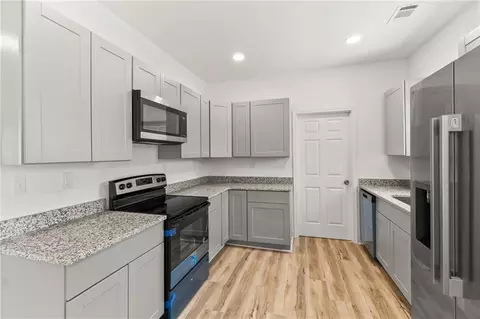 30 Moore Ave, Toccoa, GA 30577 photo 9