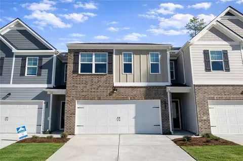 298 Switcher Ct, Union City, GA 30291