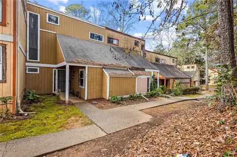3451 Cobbs Ferry Dr, Decatur, GA 30032