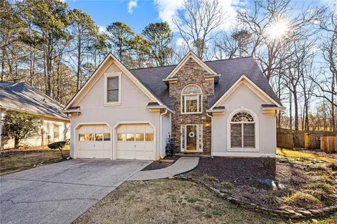 4052 Thornbrook Ln, Marietta, GA 30066