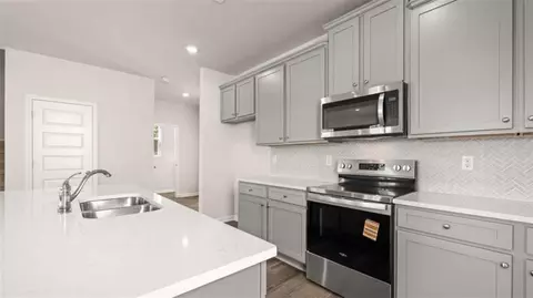 607 Cantor Way, Monroe, GA 30655 photo 8