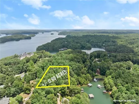 20 Pine Forest Cir, Gainesville, GA 30504