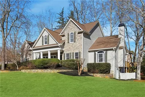 4665 Gilhams Rd NE, Roswell, GA 30075
