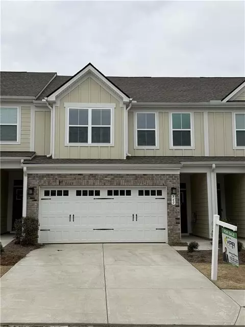 360 Salt Lake Ln, Hoschton, GA 30548