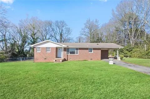 419 E 13th St SW, Rome, GA 30161