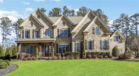 16885 Quayside Dr, Milton, GA 30004