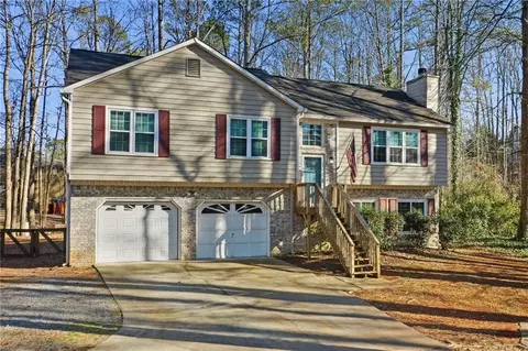 22 Wembley Dr, Dallas, GA 30157