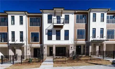 132 Iveybrooke Ln #71, Alpharetta, GA 30009