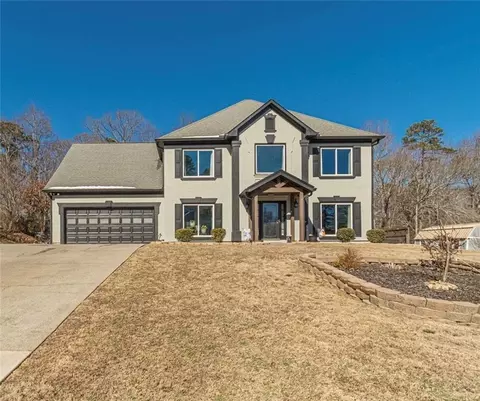 2330 Black Bear Ct, Buford, GA 30519