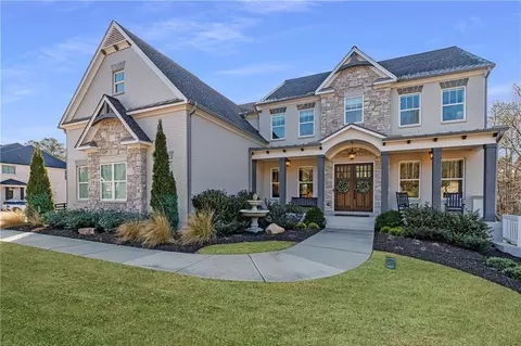 3085 Gray Hawk Ln, Roswell, GA 30076
