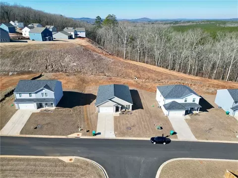 View/Area - 562 Pemberton St, Kingston, GA 30145 photo 1 of 2