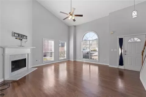 Living - 4240 Berkeley Mill Ln, Duluth, GA 30096 photo 2 of 5