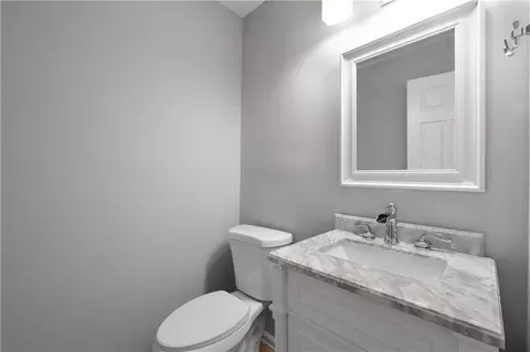 Bath - 4240 Berkeley Mill Ln, Duluth, GA 30096 photo 1 of 5