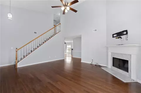 Living - 4240 Berkeley Mill Ln, Duluth, GA 30096 photo 3 of 5
