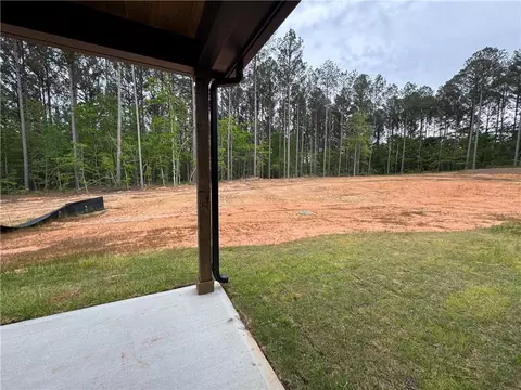 Exterior - 2089 N Hicks Rd, Toccoa, GA 30577 photo 2 of 4
