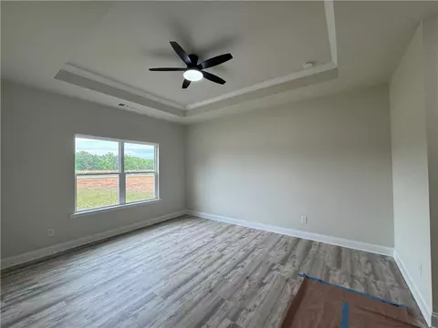Living - 2089 N Hicks Rd, Toccoa, GA 30577 photo 5 of 5