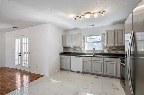 6132 Christopher Ter, Rex, GA 30273 photo 13