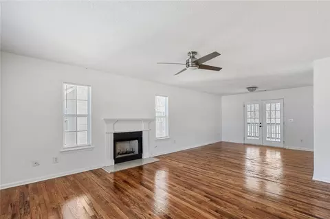 6132 Christopher Ter, Rex, GA 30273 photo 5