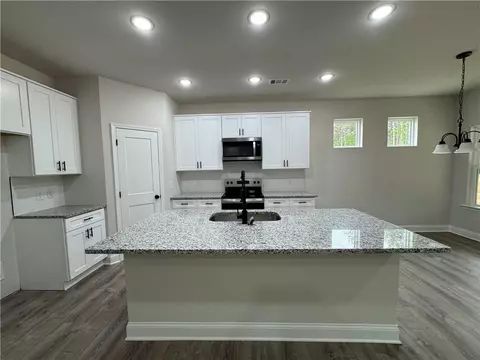 2113 N Hicks Rd, Toccoa, GA 30577 photo 8