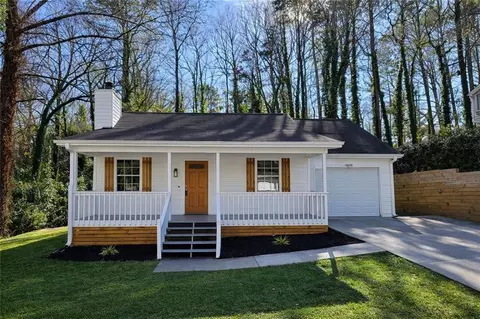 5067 Stone Trce, Stone Mountain, GA 30083