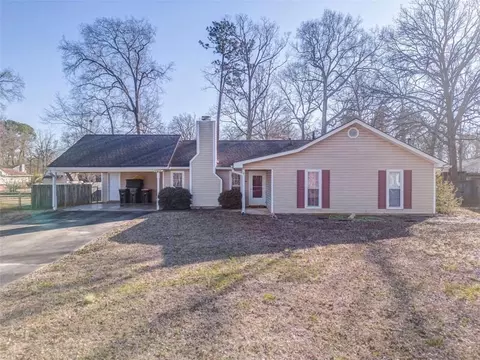 9 Gray Rock Dr, Rome, GA 30165