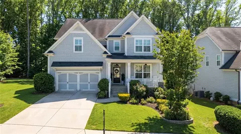 515 Tyne Dr, Lawrenceville, GA 30044