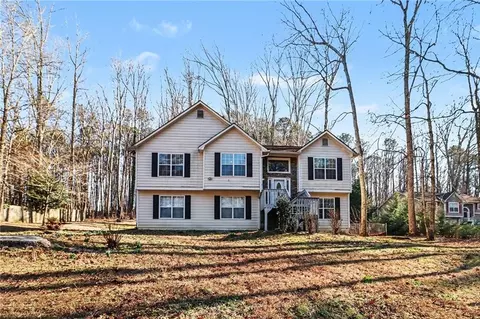 3192 Watson Mill Dr, Loganville, GA 30052