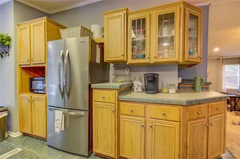 755 Lang Cir, Covington, GA 30014 photo 9