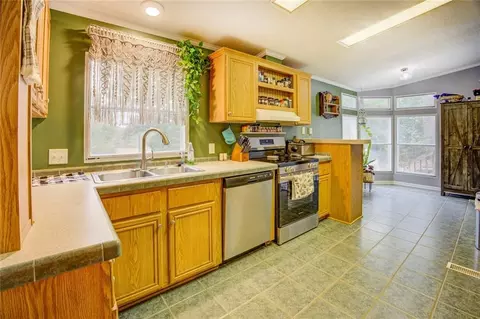 755 Lang Cir, Covington, GA 30014 photo 7