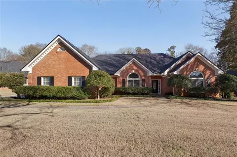 2060 Weatherstone Cir SE, Conyers, GA 30094