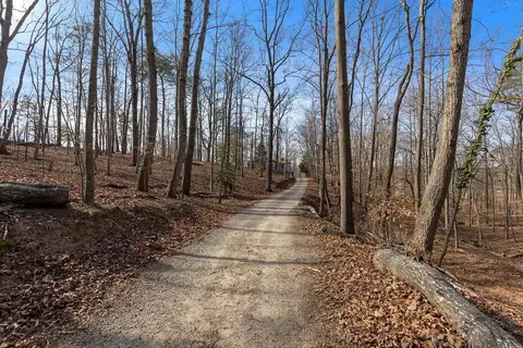 6449 Paradise Point Rd, Flowery Branch, GA 30542